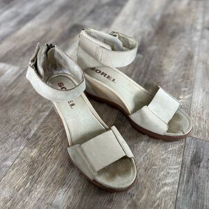 SOREL Joanie Leather Wedge Sandals Oatmeal